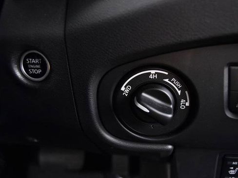 Certified 2024 Nissan Frontier PRO-4X w/ Pro Premium Package image 25