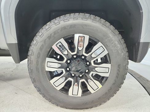 Used 2026 GMC Sierra 2500 Denali w/ Denali Reserve Package AWD/4WD image 52