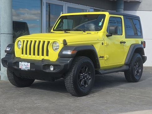 Used 2023 Jeep Wrangler Sport AWD/4WD image 2