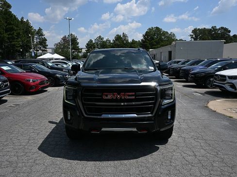 Used 2022 GMC Yukon AT4 AWD/4WD image 30