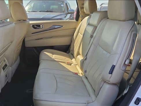Used 2019 INFINITI QX60 Luxe w/ Essential Package image 26
