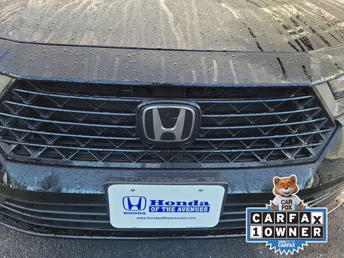 Used 2023 Honda Accord Sport image 7