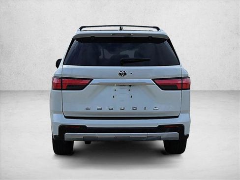 Used 2023 Toyota Sequoia Capstone AWD/4WD image 7
