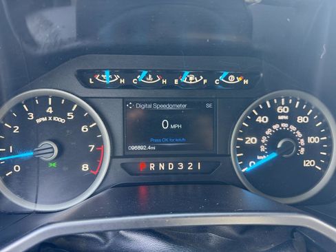 Used 2016 Ford F150 XLT w/ Equipment Group 302A Luxury image 28