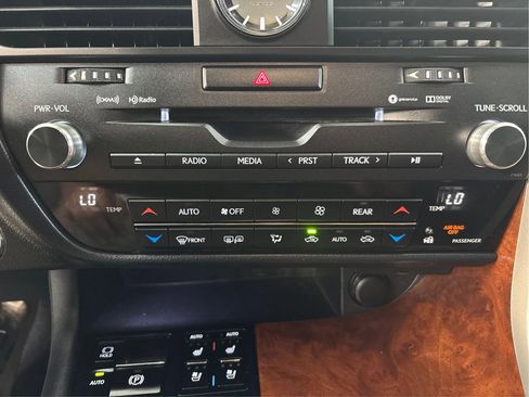 Used 2018 Lexus RX 350L AWD image 37