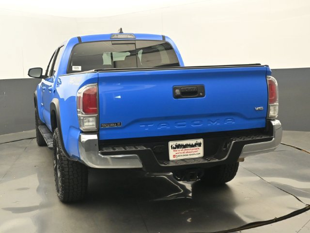 Used 2021 Toyota Tacoma TRD Off-Road AWD/4WD image 20