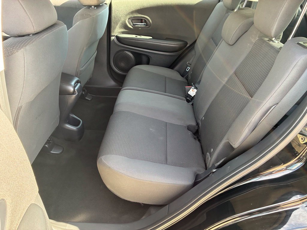 Used 2022 Honda HR-V LX image 24