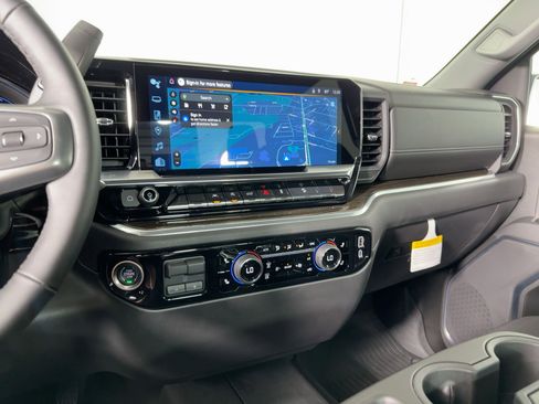 Used 2025 Chevrolet Silverado 1500 LT Trail Boss image 25