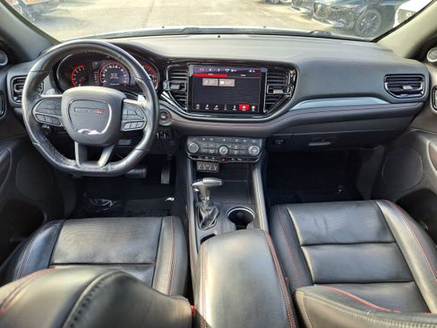 Used 2024 Dodge Durango GT image 8