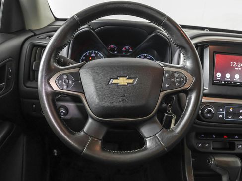 Used 2015 Chevrolet Colorado Z71 AWD/4WD image 24