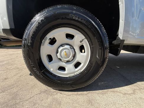 Used 2020 Chevrolet Colorado W/T image 23