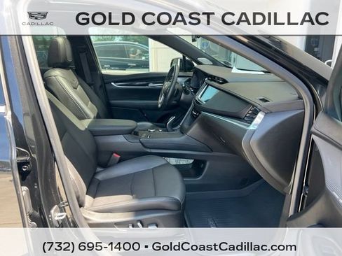 Certified 2023 Cadillac XT5 Premium Luxury w/ LPO, Floor Liner Package AWD/4WD image 7