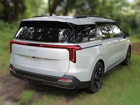 New 2026 Kia Carnival SX Prestige FWD image 10