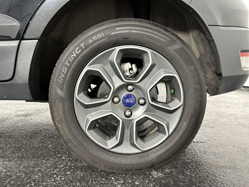 Used 2021 Ford EcoSport S image 14