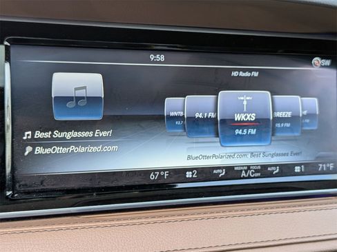 Used 2017 Mercedes-Benz S 550 4MATIC Sedan image 22