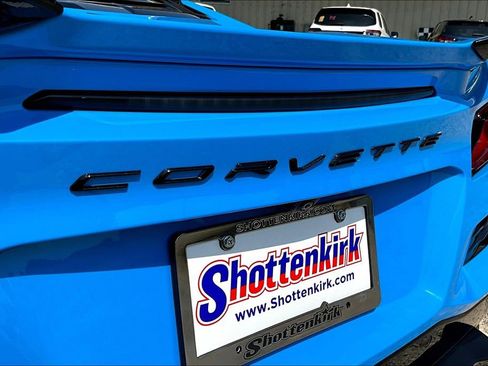 Used 2023 Chevrolet Corvette Z06 image 22