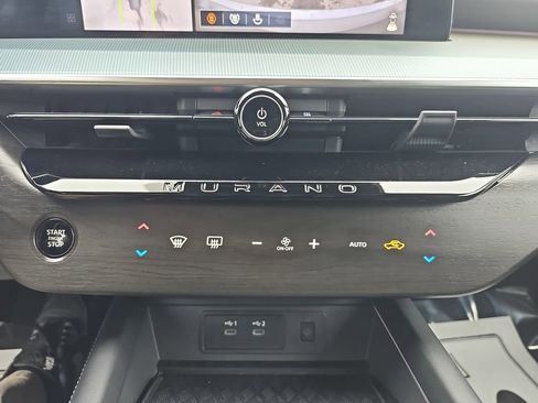Used 2025 Nissan Murano SL AWD/4WD image 29