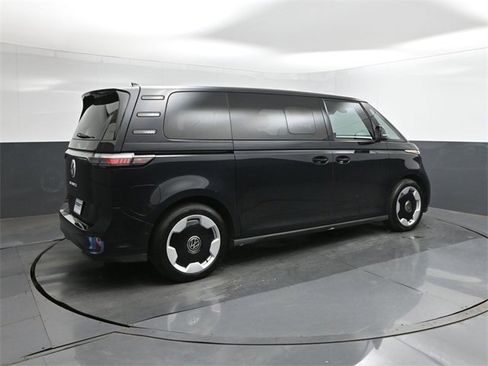 New 2025 Volkswagen ID. Buzz Pro S image 15