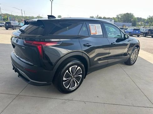 Used 2024 Chevrolet Blazer EV LT AWD/4WD image 6