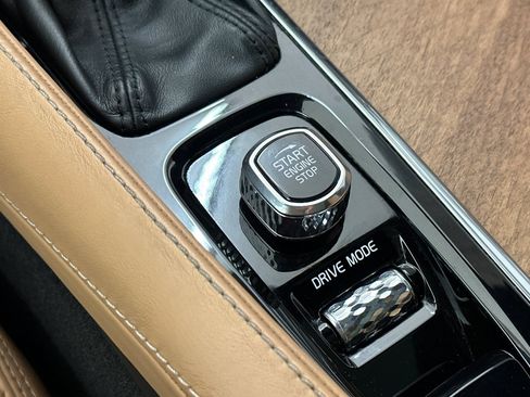 Used 2019 Volvo XC90 T6 Inscription w/ Luxury Package image 36