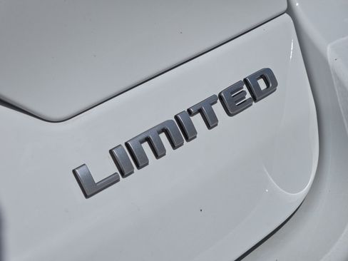 New 2026 Jeep Grand Cherokee Limited AWD/4WD image 7