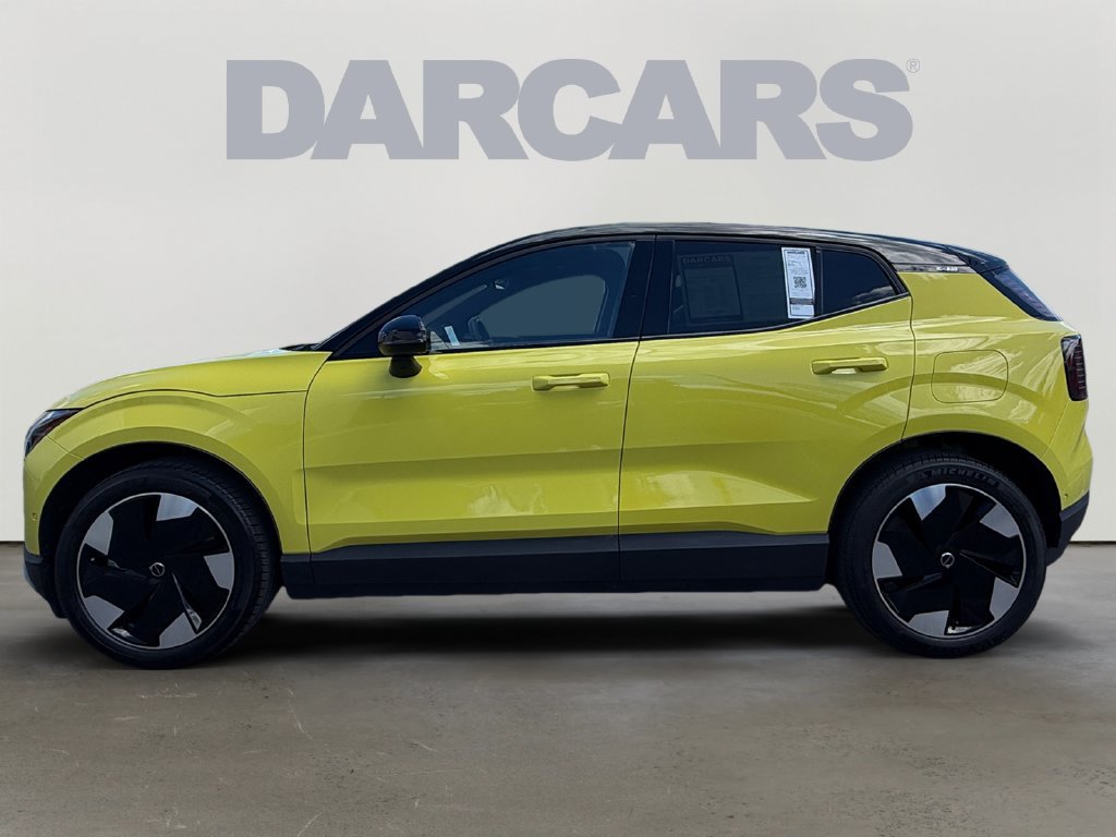 Certified 2025 Volvo EX30 Ultra AWD/4WD image 4