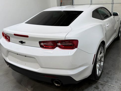 Used 2023 Chevrolet Camaro LT w/ Technology Package image 17