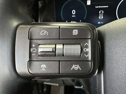 Used 2026 Hyundai Palisade SEL AWD/4WD image 30