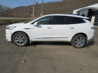 Used 2023 Buick Enclave Premium w/ Experience Buick Package video 4