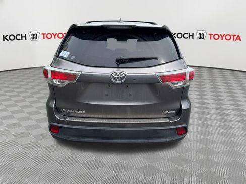 Used 2015 Toyota Highlander Plus AWD/4WD image 7