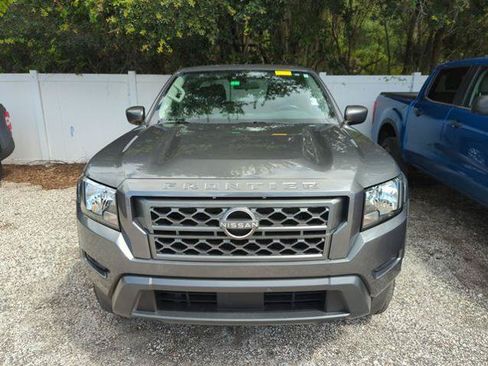 Certified 2023 Nissan Frontier SV w/ Technology Package RWD image 5