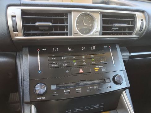 Used 2014 Lexus IS 350 image 23