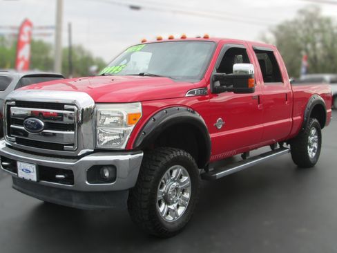 Used 2015 Ford F350 Lariat w/ Lariat Ultimate Package image 2