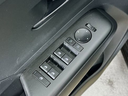 Used 2024 Hyundai Kona SEL FWD image 20