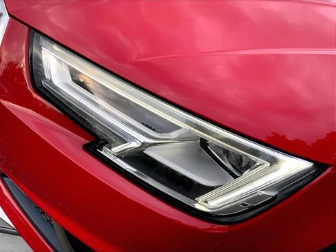 Used 2019 Audi S4 Premium Plus w/ Premium Plus Package AWD/4WD image 7
