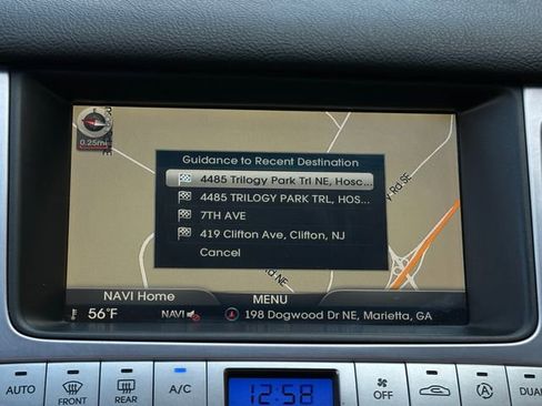 Used 2013 Hyundai Genesis 3.8 w/ Technology Pkg image 25