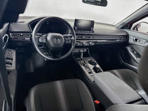 Certified 2025 Honda Civic Sport image 18