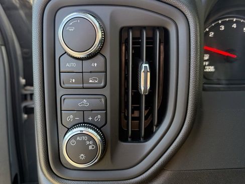 Used 2025 GMC Sierra 1500 Pro w/ Graphite Edition image 15