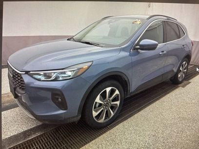 Used 2025 Ford Escape Platinum