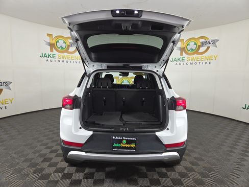 Certified 2025 Chevrolet TrailBlazer LT FWD image 31
