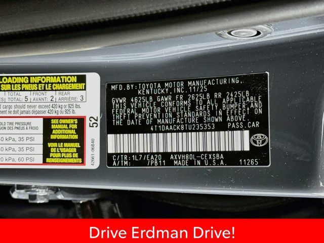 Used 2026 Toyota Camry SE FWD image 32
