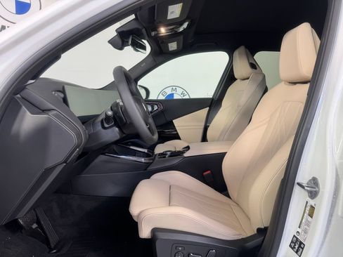 New 2026 BMW X3 xDrive30i w/ Premium Package AWD/4WD image 2