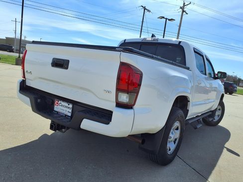 Used 2023 Toyota Tacoma SR image 33