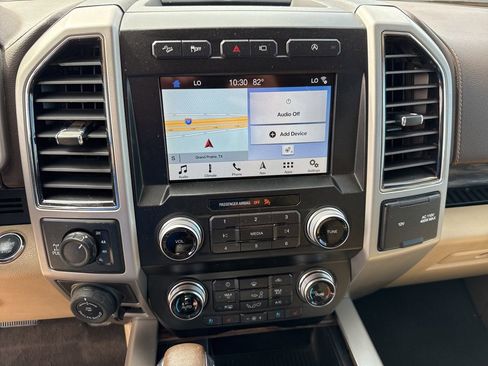 Used 2019 Ford F150 Lariat w/ Equipment Group 502A Luxury image 24