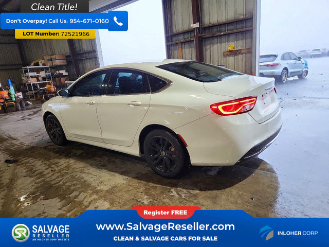 Used 2015 Chrysler 200 Limited FWD image 3