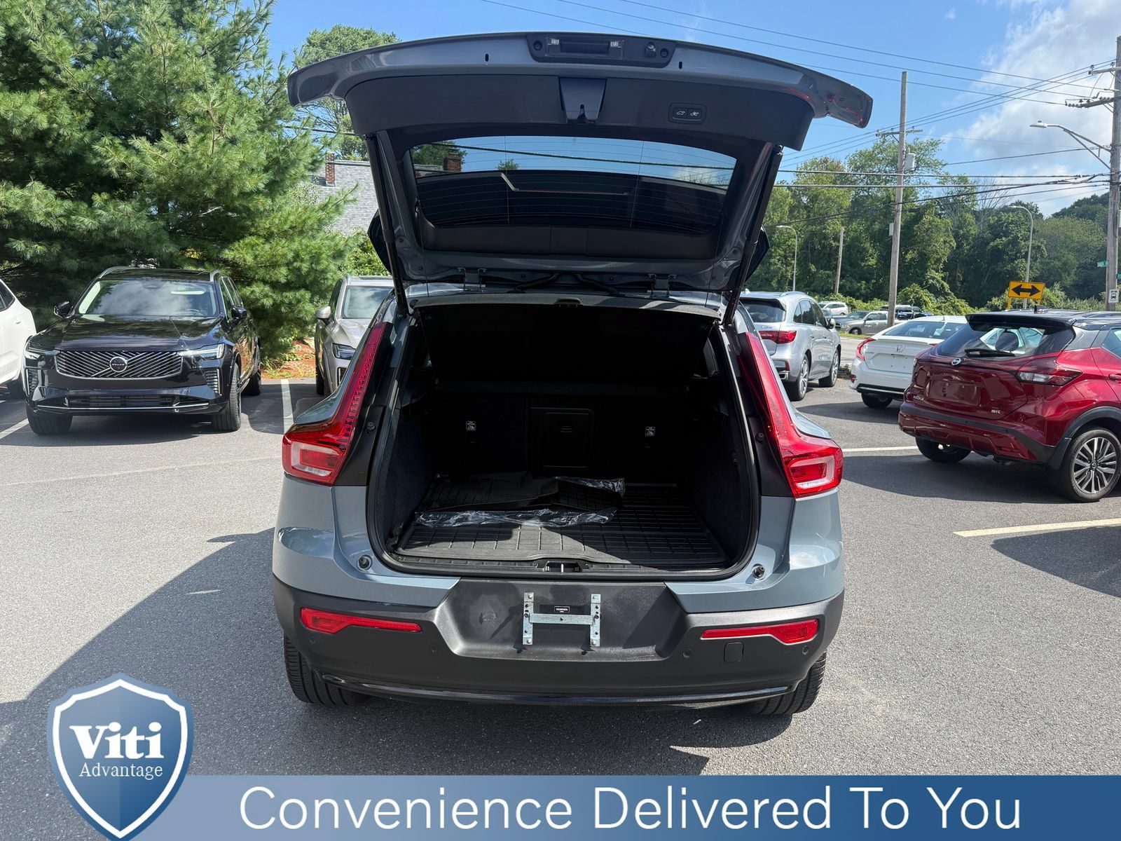 Certified 2023 Volvo XC40 Recharge Ultimate w/ Protection Package Premier AWD/4WD image 22