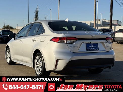 Certified 2026 Toyota Corolla LE image 7