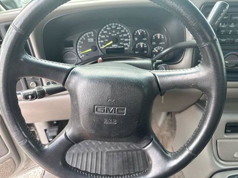 Used 2000 GMC Sierra 1500 2WD Extended Cab image 12