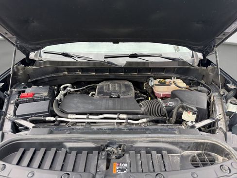 Used 2022 Chevrolet Silverado 1500 LT AWD/4WD image 21