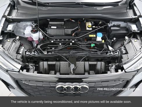 Used 2024 Audi Q4 e-tron Prestige w/ Black Optic Package image 13